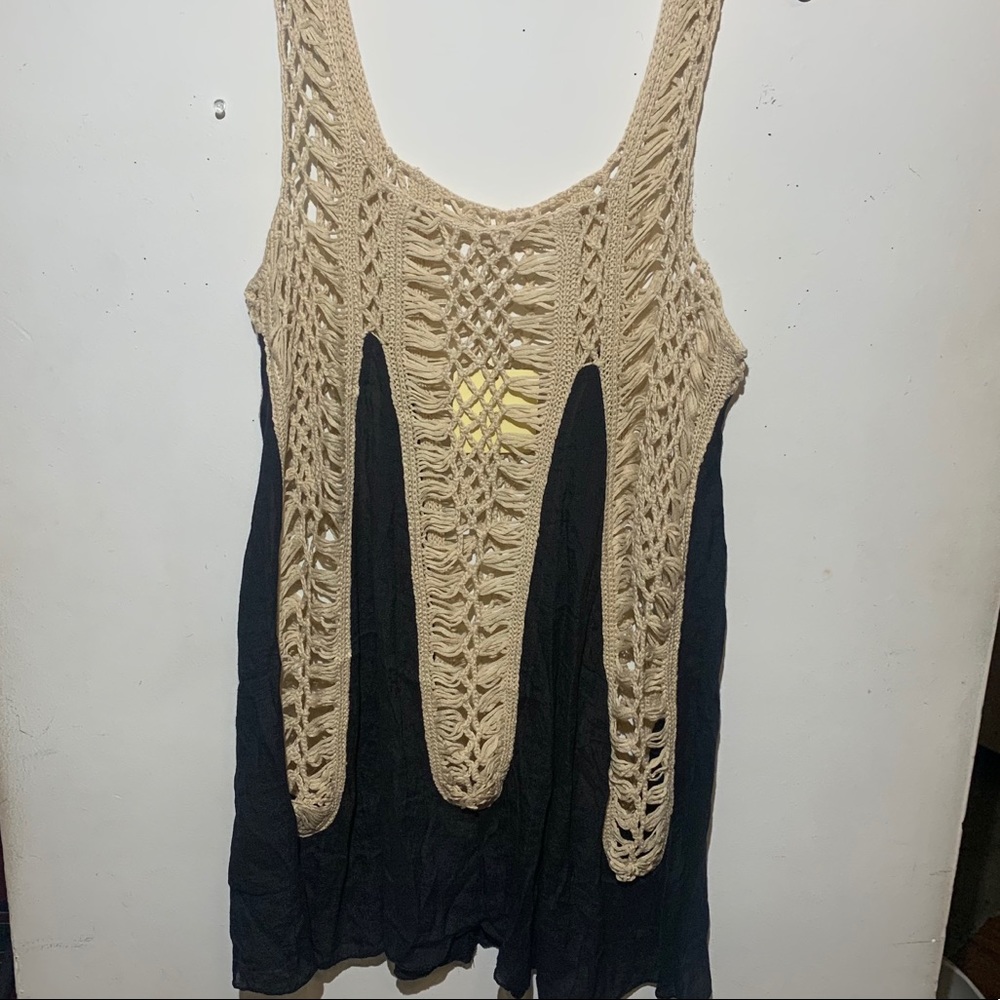 A’Reve by Anthropologie Macrame top w/fabric inset
